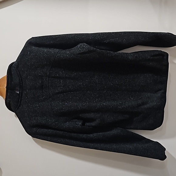 Men's Pullover - Picture 2 of 4